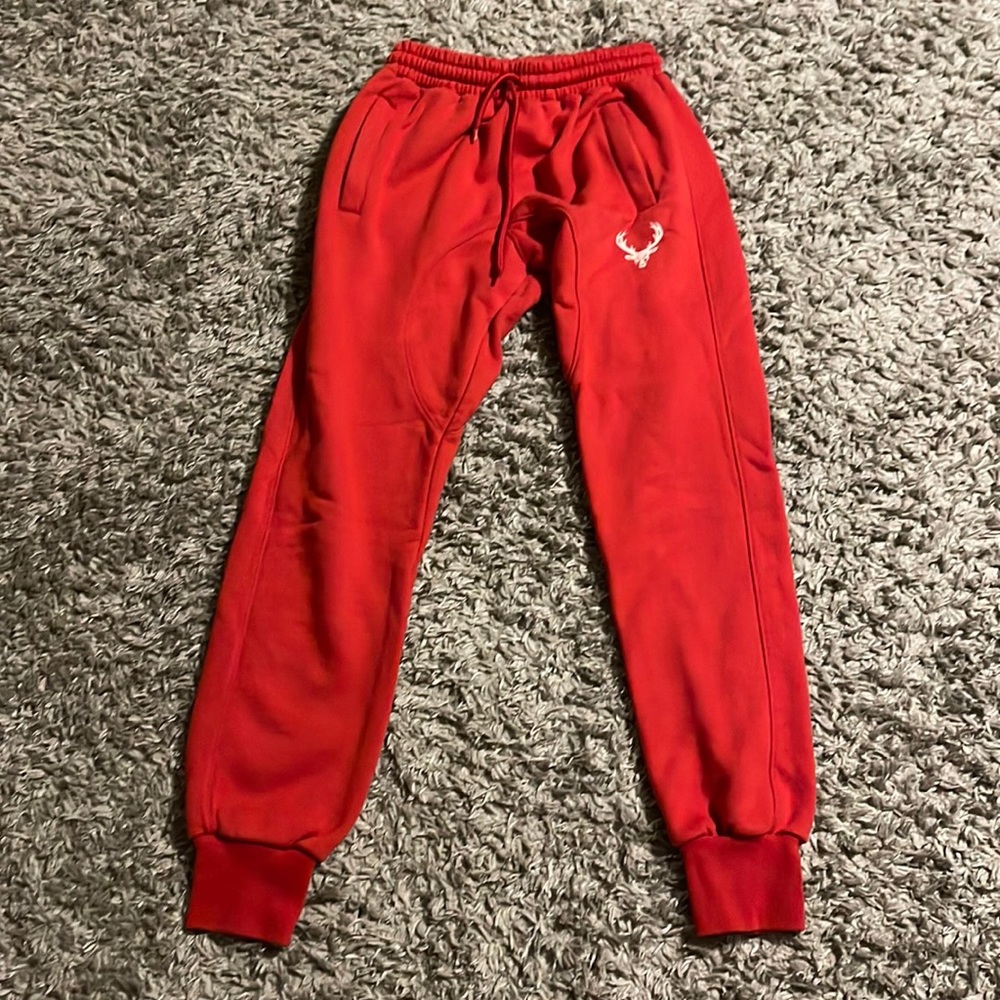 Bucked up sweatpants